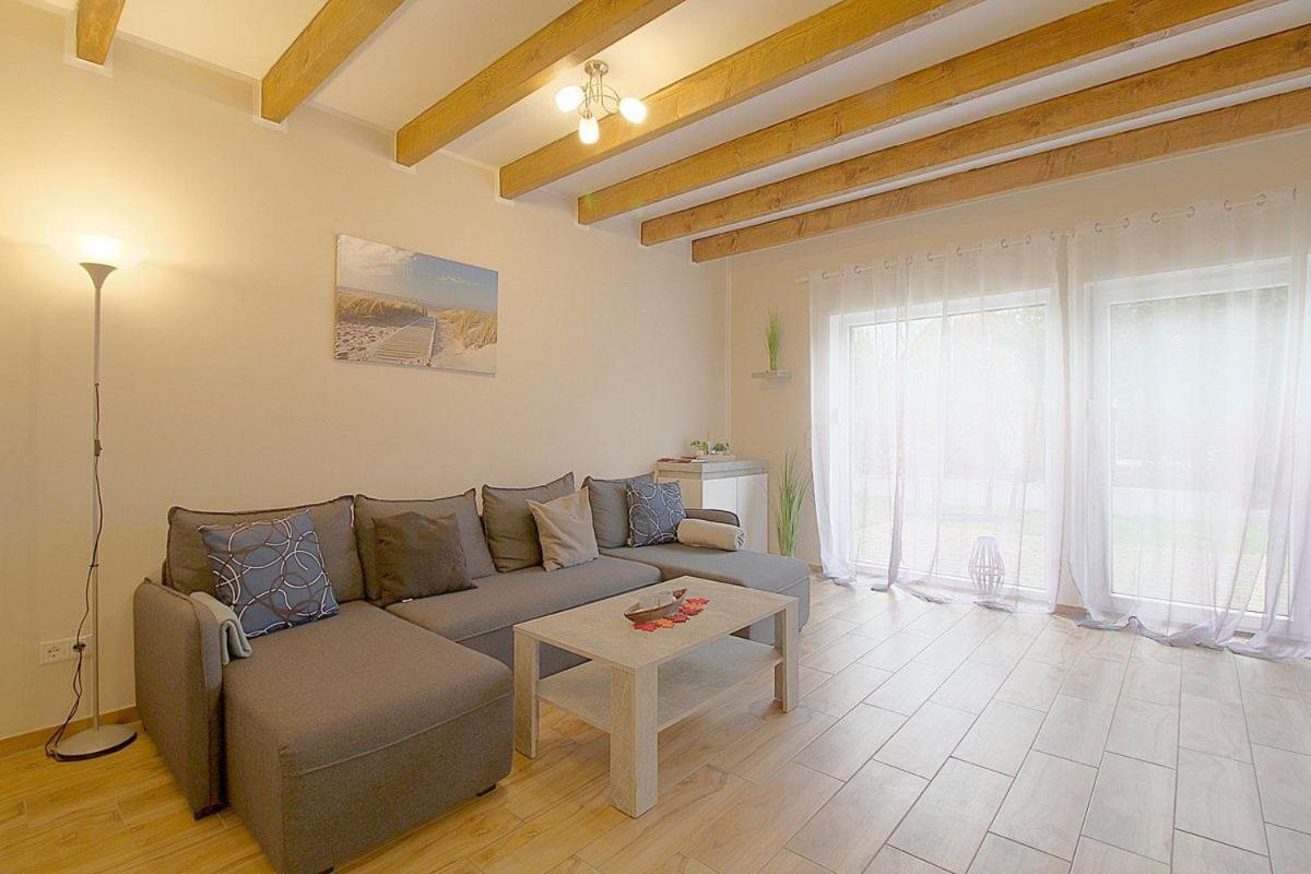 Wurster Nordseekuste Ferienhaus Lanah מראה חיצוני תמונה