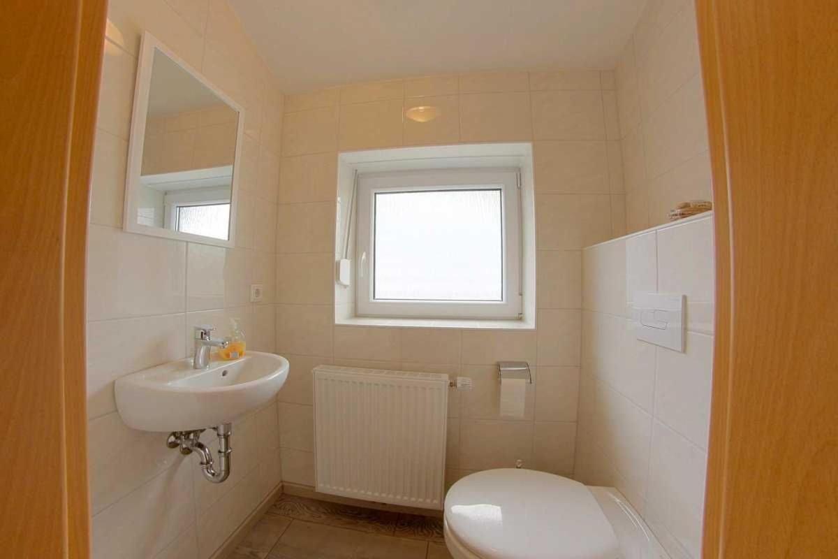 Wurster Nordseekuste Ferienhaus Lanah מראה חיצוני תמונה